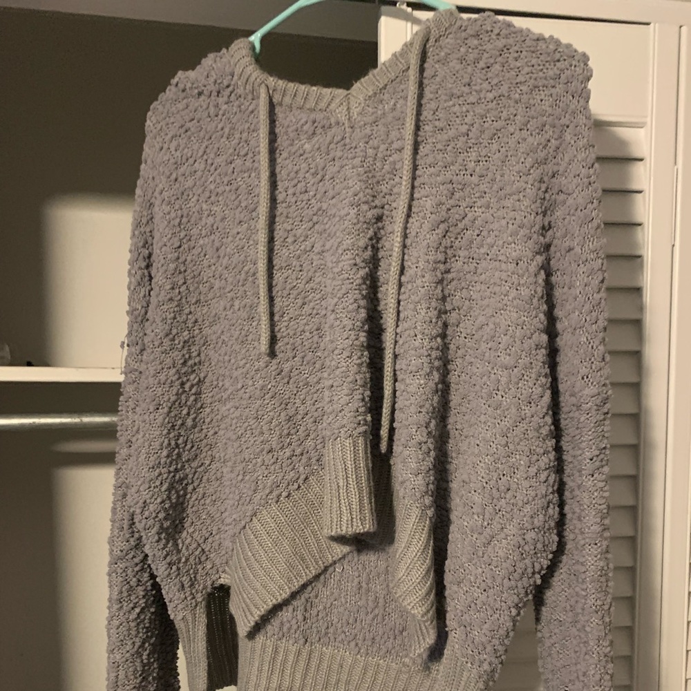 Sherpa material grey sweater